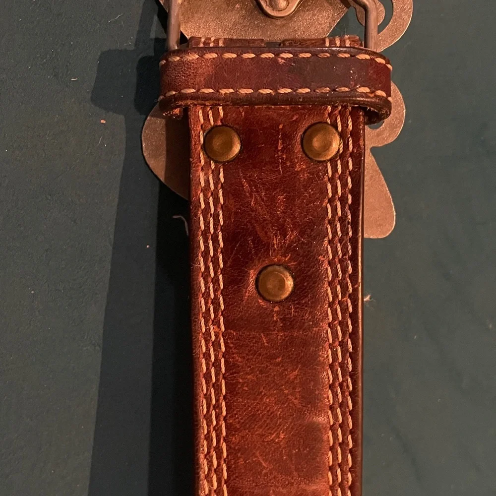 Women’s Nocona Genuine Leather Westen Belt 34 Butterfly Cross Statement Buckle - Picture 15 of 16